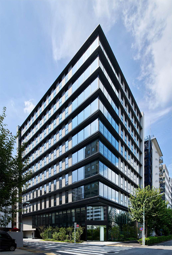 銀行業新規参入の実務 | 伊東 信雄 |本 | 通販 | Amazon